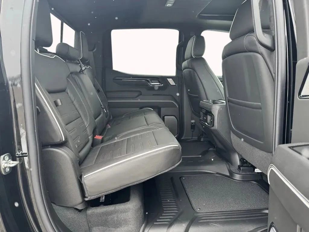 New 2026 GMC Sierra 1500 AT4X image 19