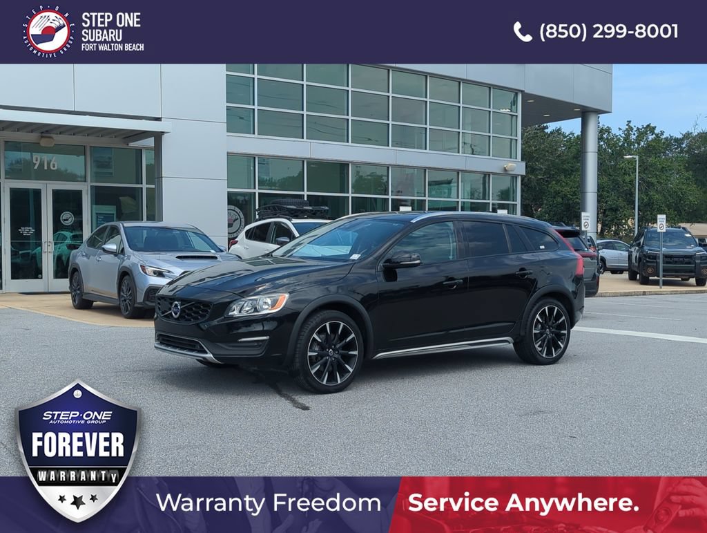 Used 2018 Volvo V60 T5 Cross Country w/ Convenience Package AWD/4WD image 1
