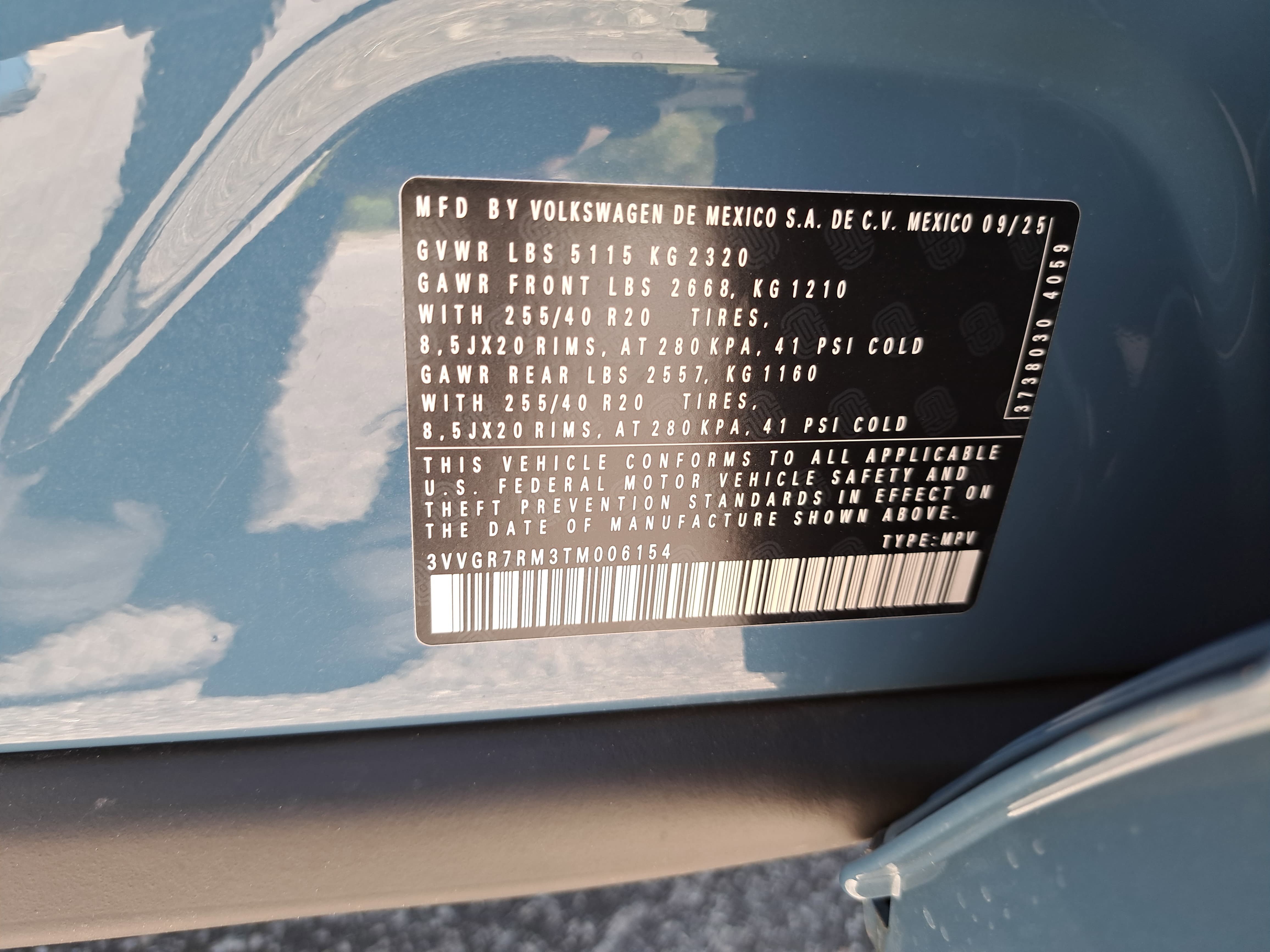 New 2026 Volkswagen Tiguan SE R-Line AWD/4WD image 33