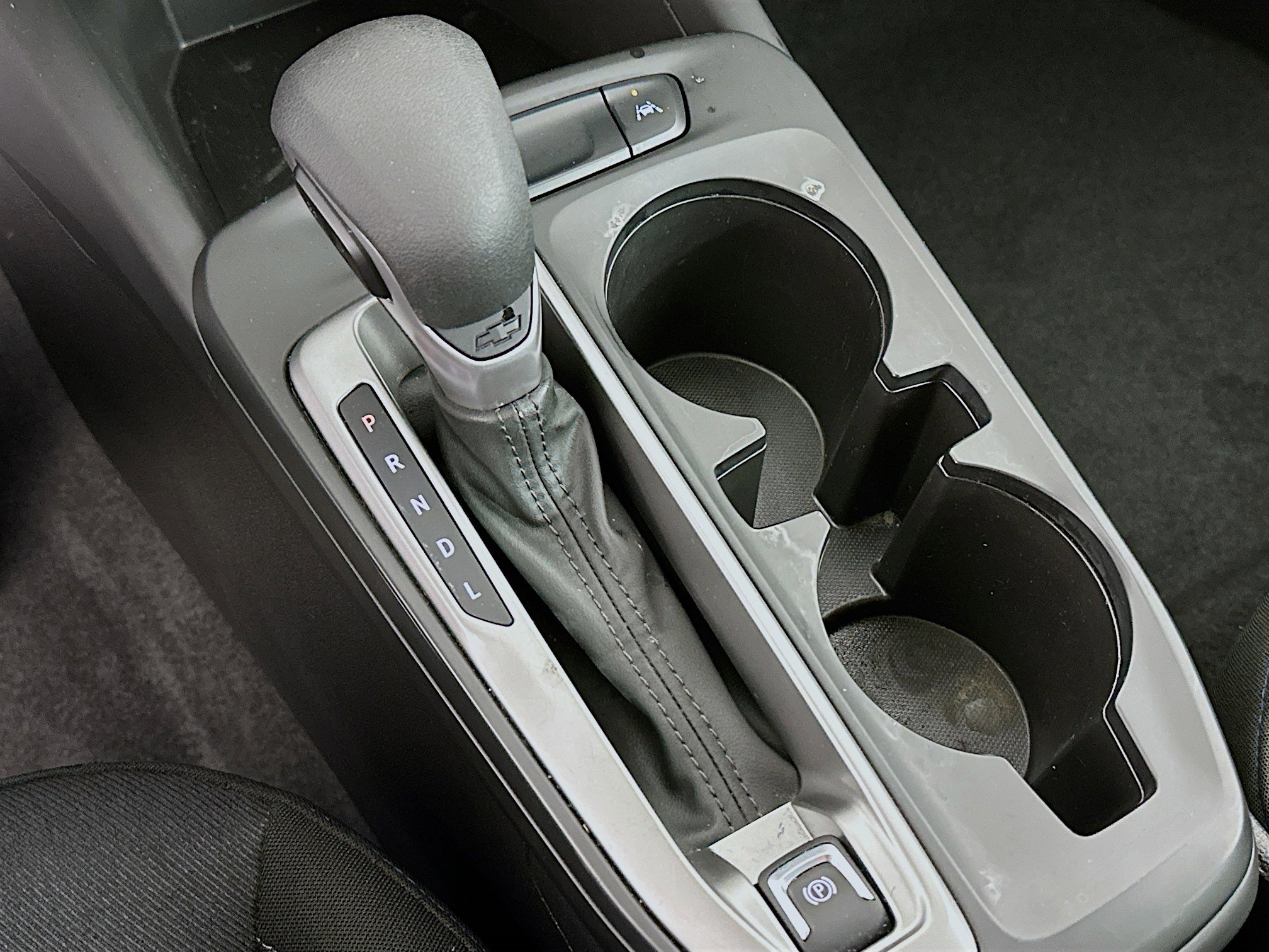 Used 2025 Chevrolet Trax LS image 24