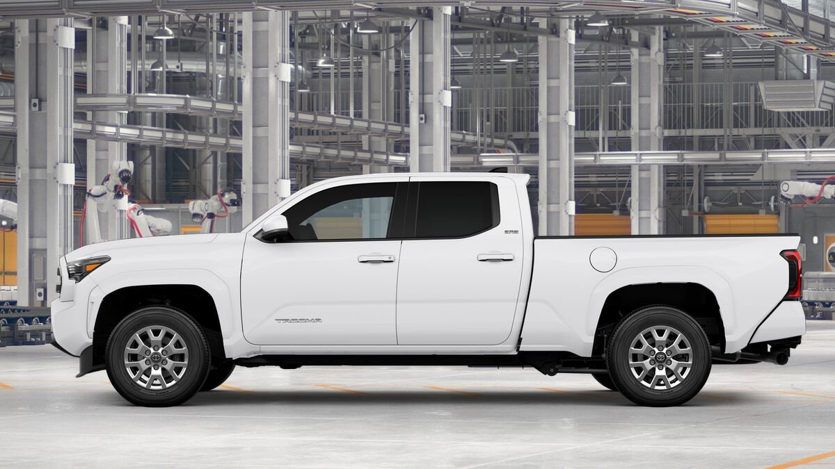 New 2026 Toyota Tacoma SR5 RWD image 4