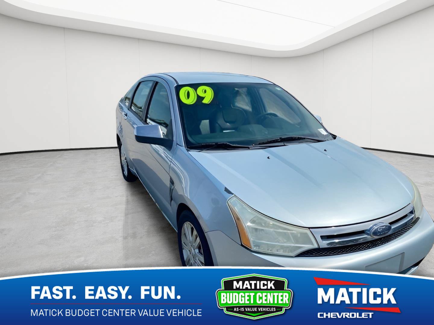 Used 2009 Ford Focus SEL FWD image 1