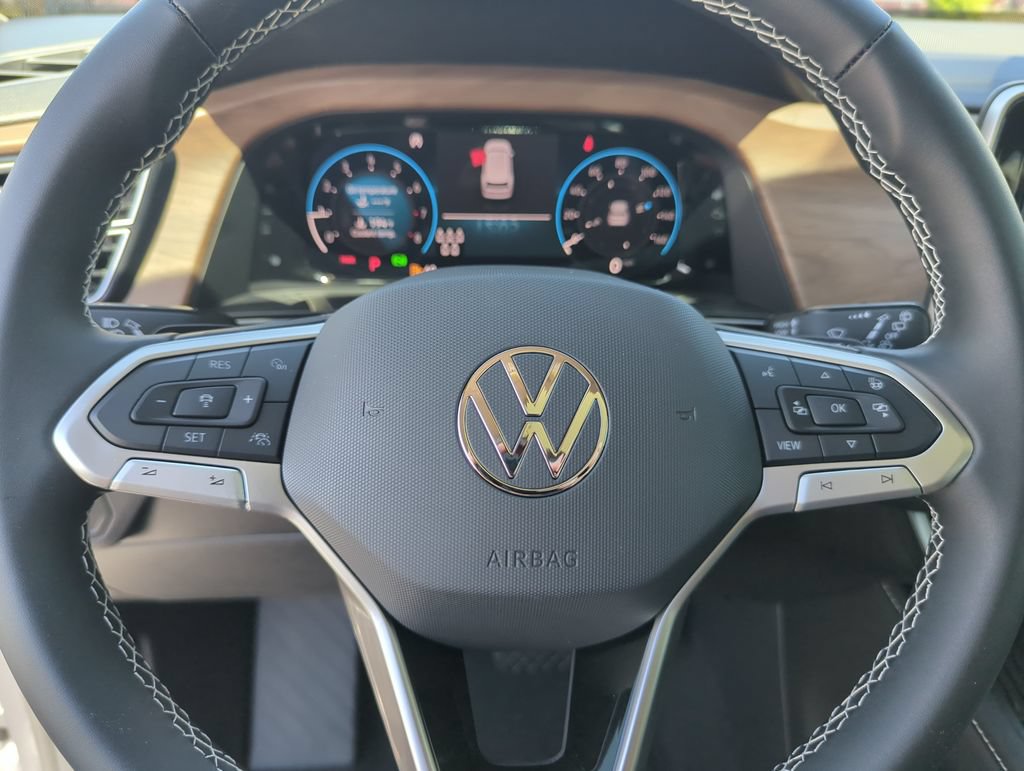 New 2026 Volkswagen Atlas SE FWD image 44