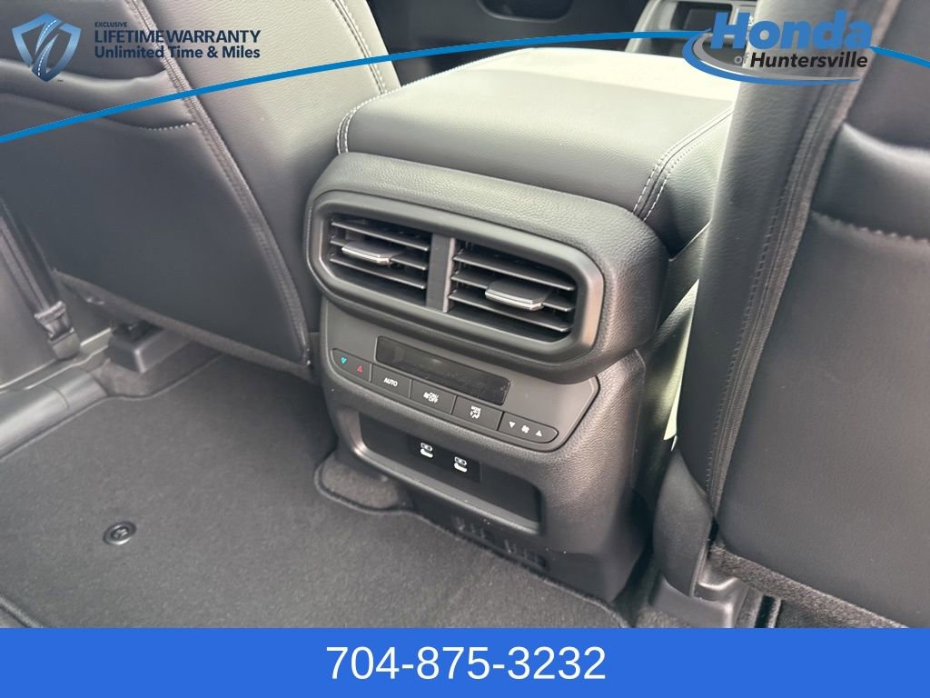 New 2026 Honda Pilot Touring image 16