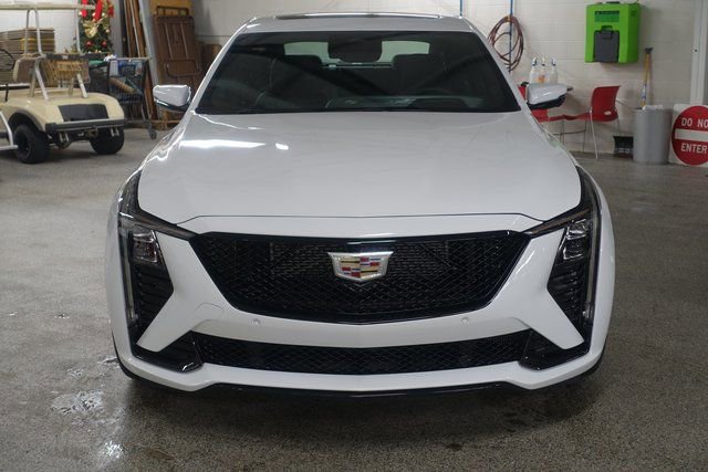 New 2026 Cadillac CT5 V w/ Technology Package image 2