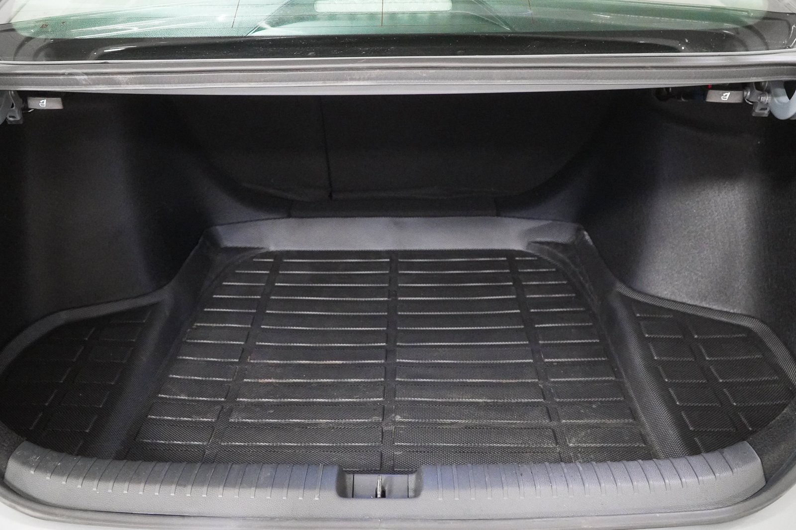 Used 2024 Honda Accord Touring image 15