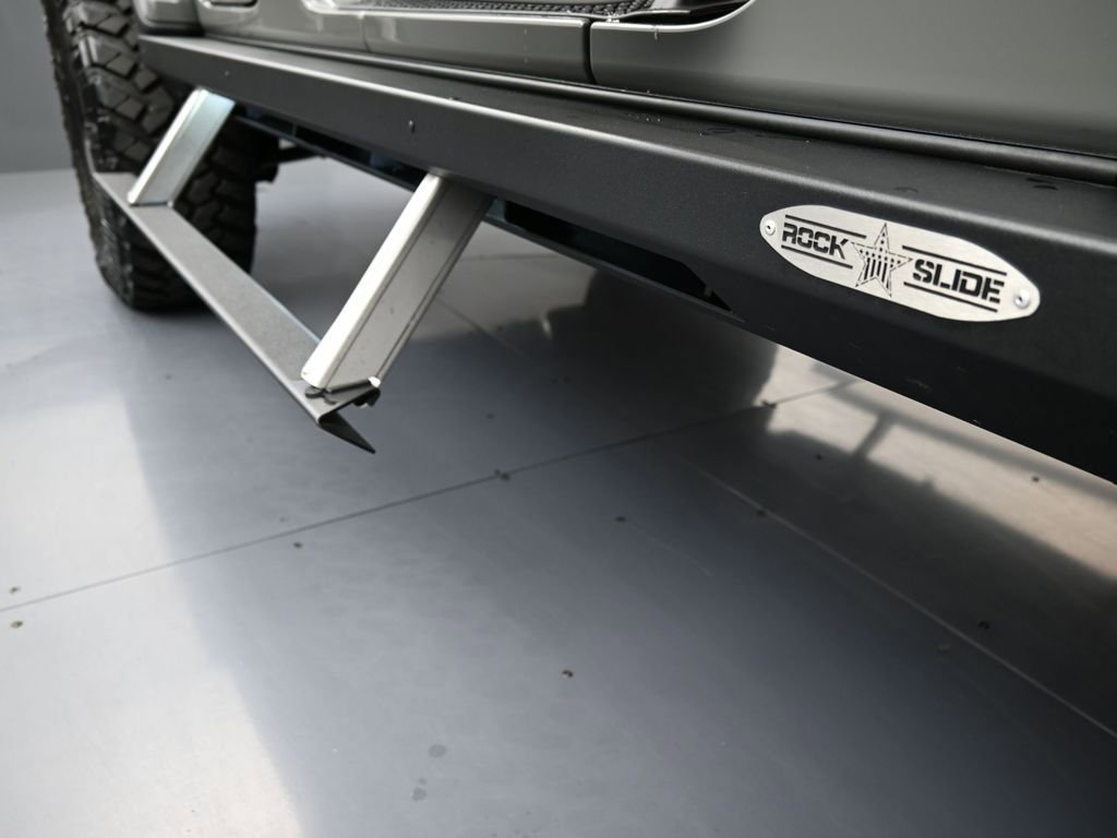 Used 2023 Jeep Wrangler Unlimited Rubicon 392 w/ Xtreme Recon 35" Tire Package image 11