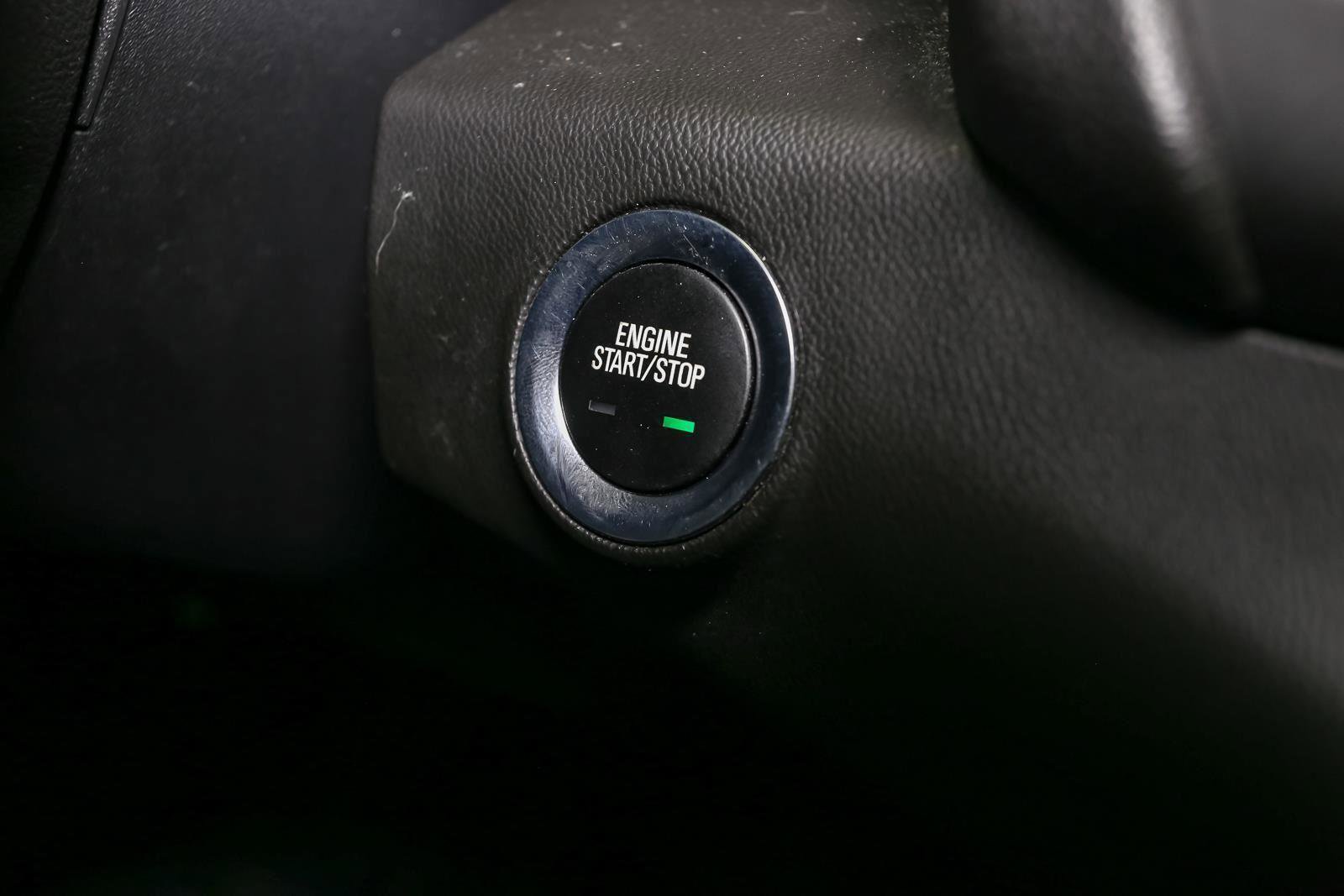 Used 2021 GMC Terrain SLE w/ Driver Convenience Package image 36