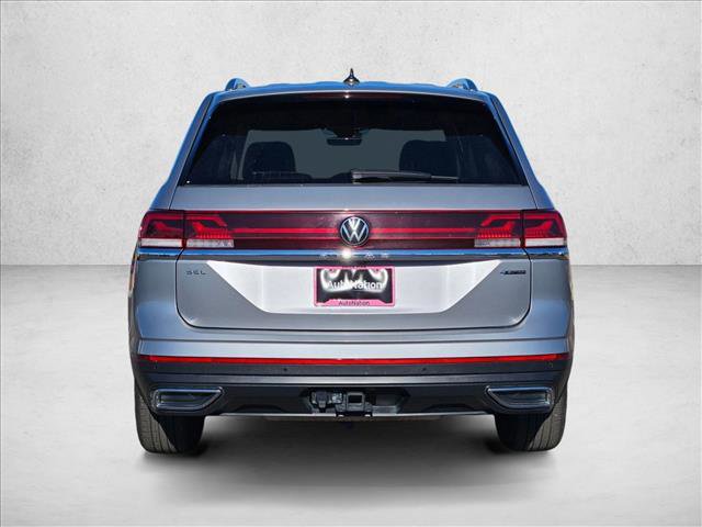 Used 2025 Volkswagen Atlas SEL AWD/4WD image 6