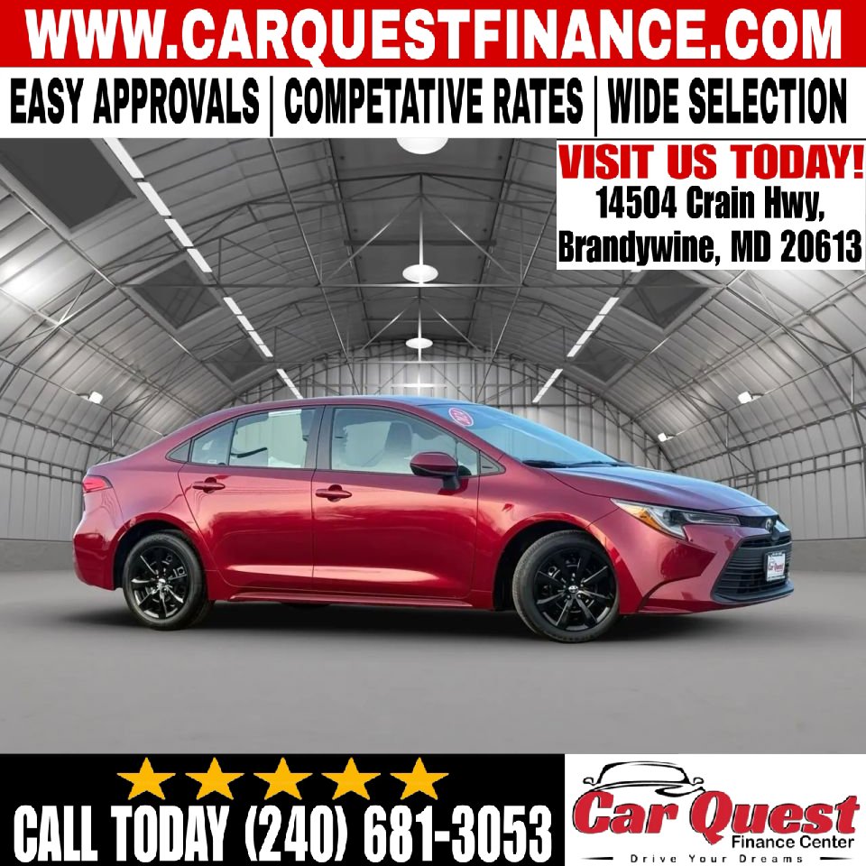 Used 2024 Toyota Corolla LE image 1