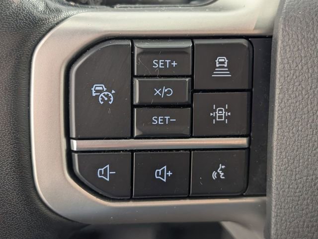 Used 2024 Ford Expedition Max Limited image 16