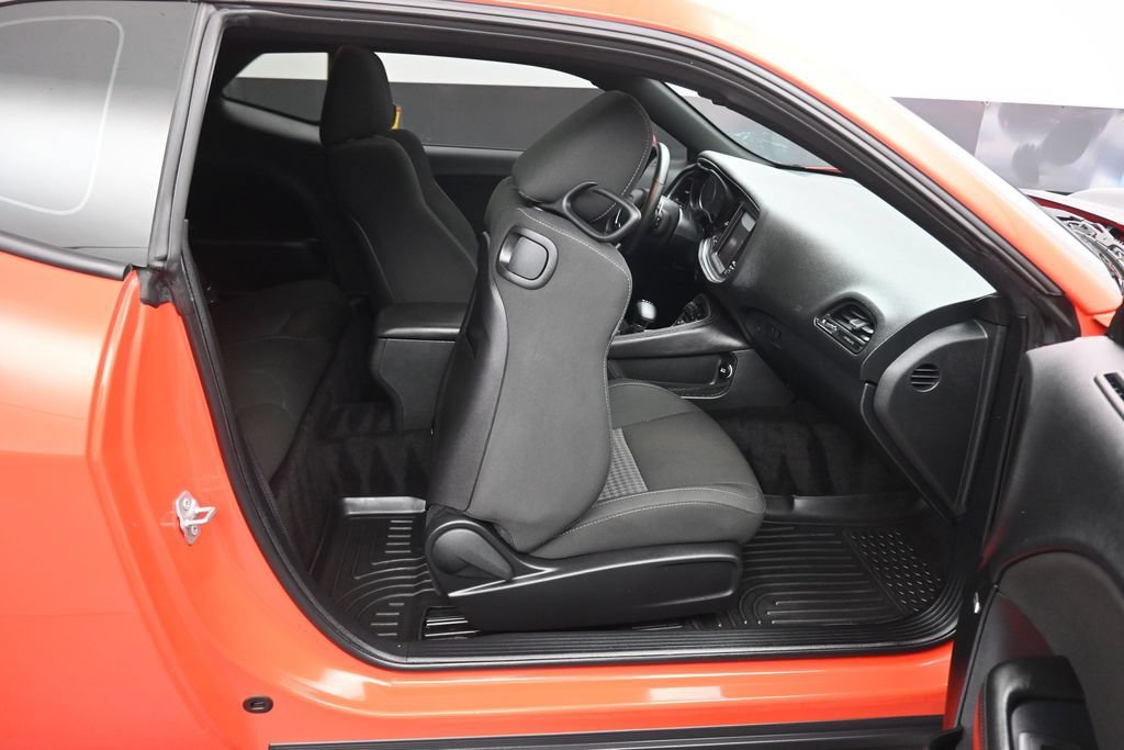 Used 2018 Dodge Challenger R/T Scat Pack RWD image 37