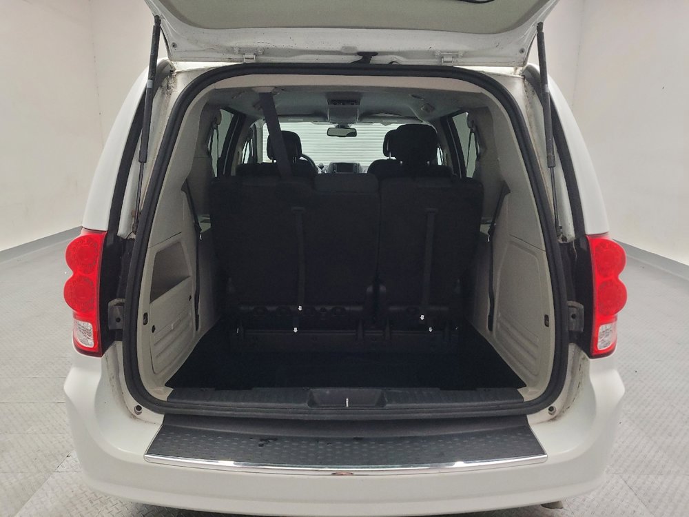 Used 2019 Dodge Grand Caravan SE w/ UConnect Hands-Free Group FWD image 29