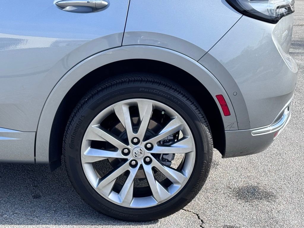 Used 2023 Buick Envision Avenir image 41