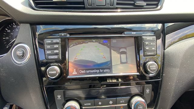 Used 2017 Nissan Rogue Sport SV w/ SV Premium Package AWD/4WD image 26