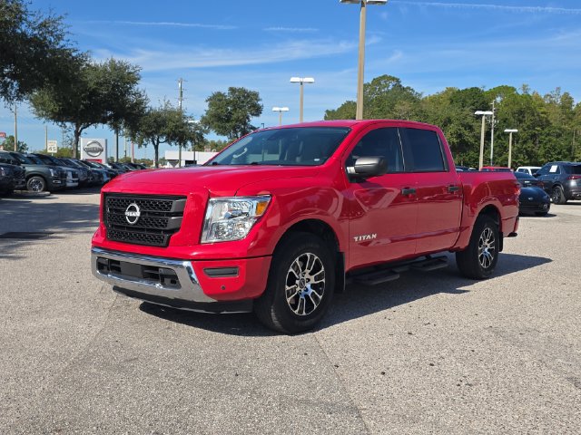 Certified 2023 Nissan Titan SV w/ SV Convenience Package RWD image 4