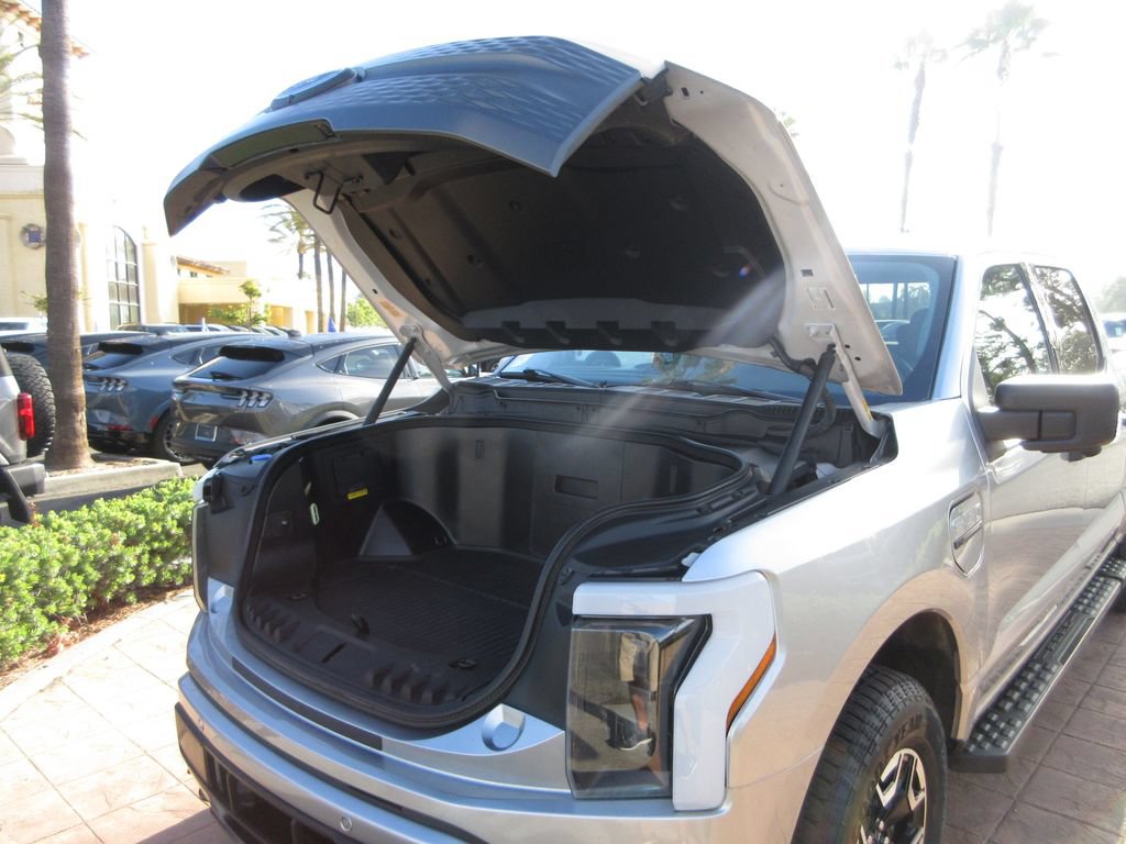 Certified 2023 Ford F150 Lightning XLT w/ Max Trailer Tow Package AWD/4WD image 29