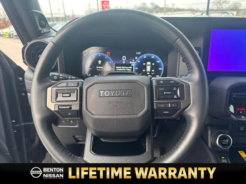 Used 2024 Toyota Land Cruiser image 18