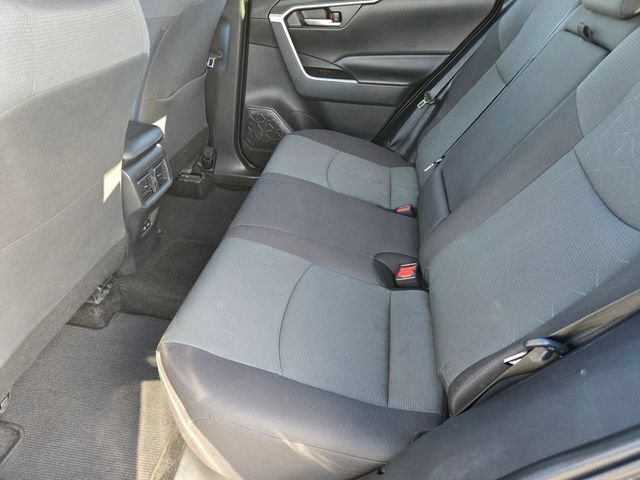 Used 2024 Toyota RAV4 XLE FWD image 15