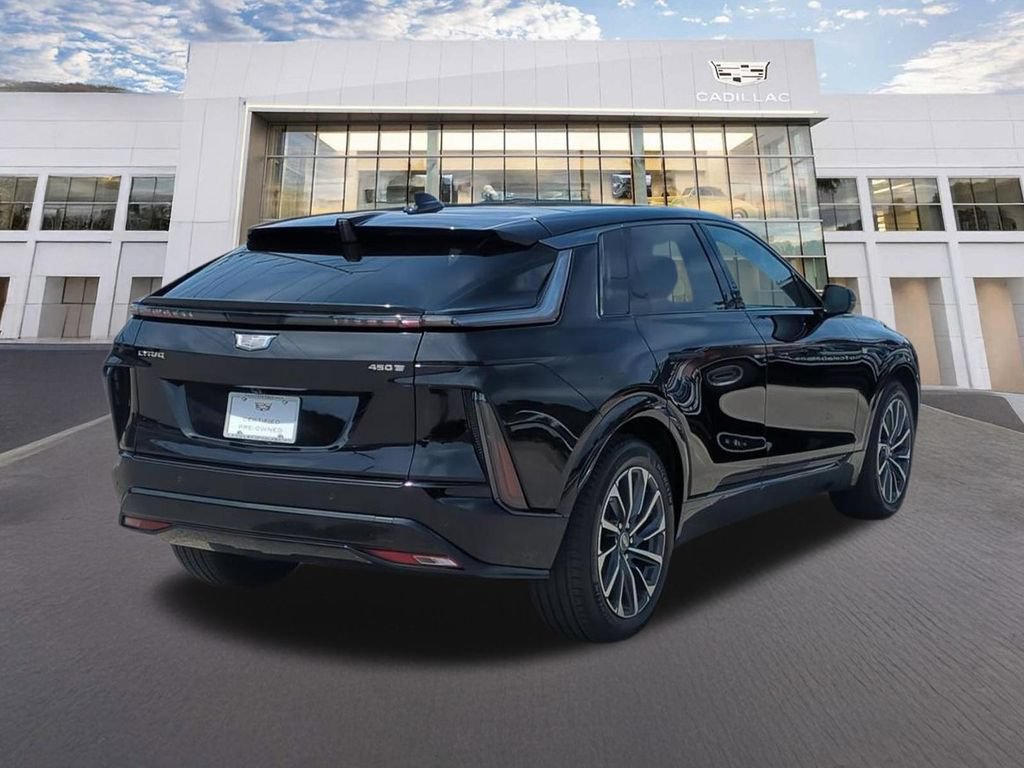 Certified 2024 Cadillac Lyriq Sport RWD image 5