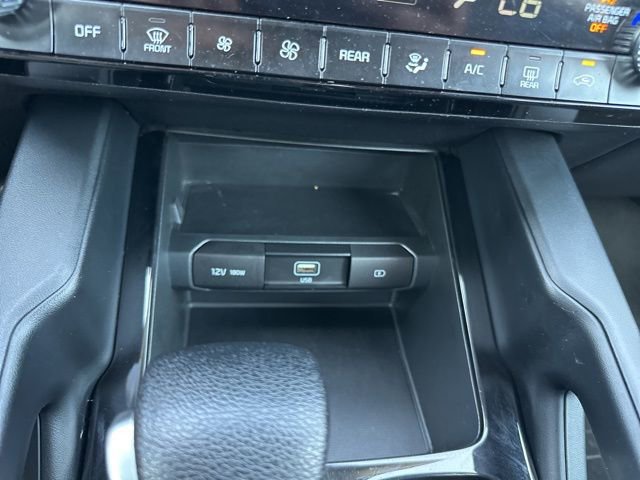 Used 2022 Kia Telluride LX image 33