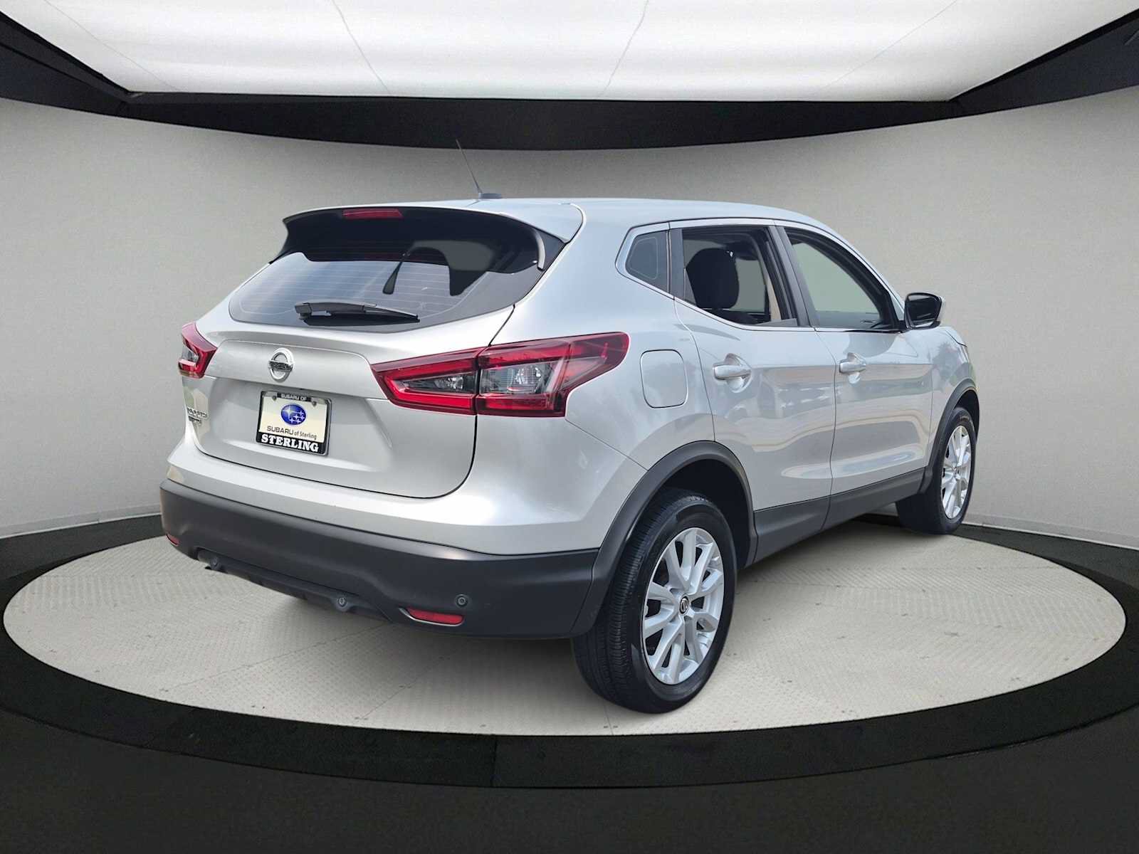 Used 2021 Nissan Rogue Sport S FWD image 8