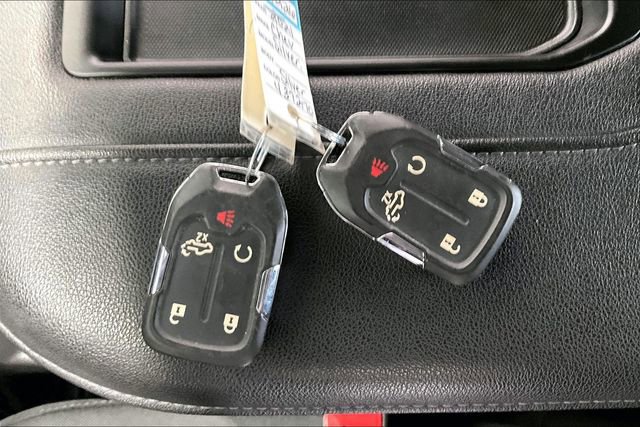 Used 2021 Chevrolet Silverado 1500 LT Trail Boss w/ Bed Protection Package image 36