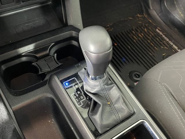 Used 2019 Toyota Tacoma TRD Off-Road AWD/4WD image 10