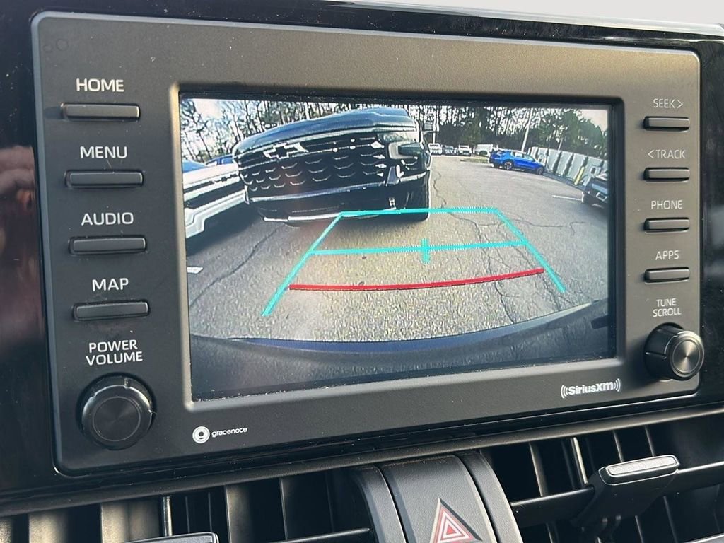 Used 2022 Toyota RAV4 LE image 19