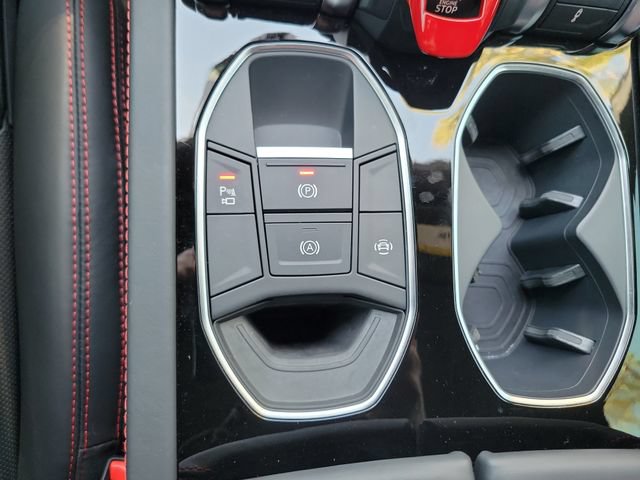 Used 2024 Lamborghini Urus S AWD/4WD image 16