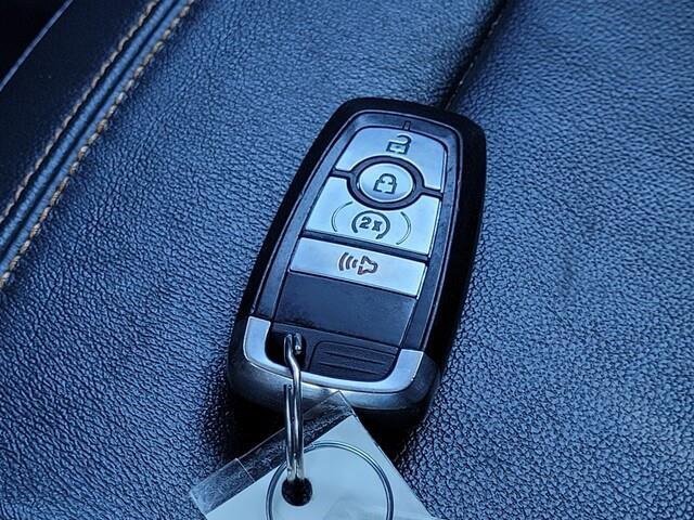 Used 2021 Ford Bronco Badlands image 30