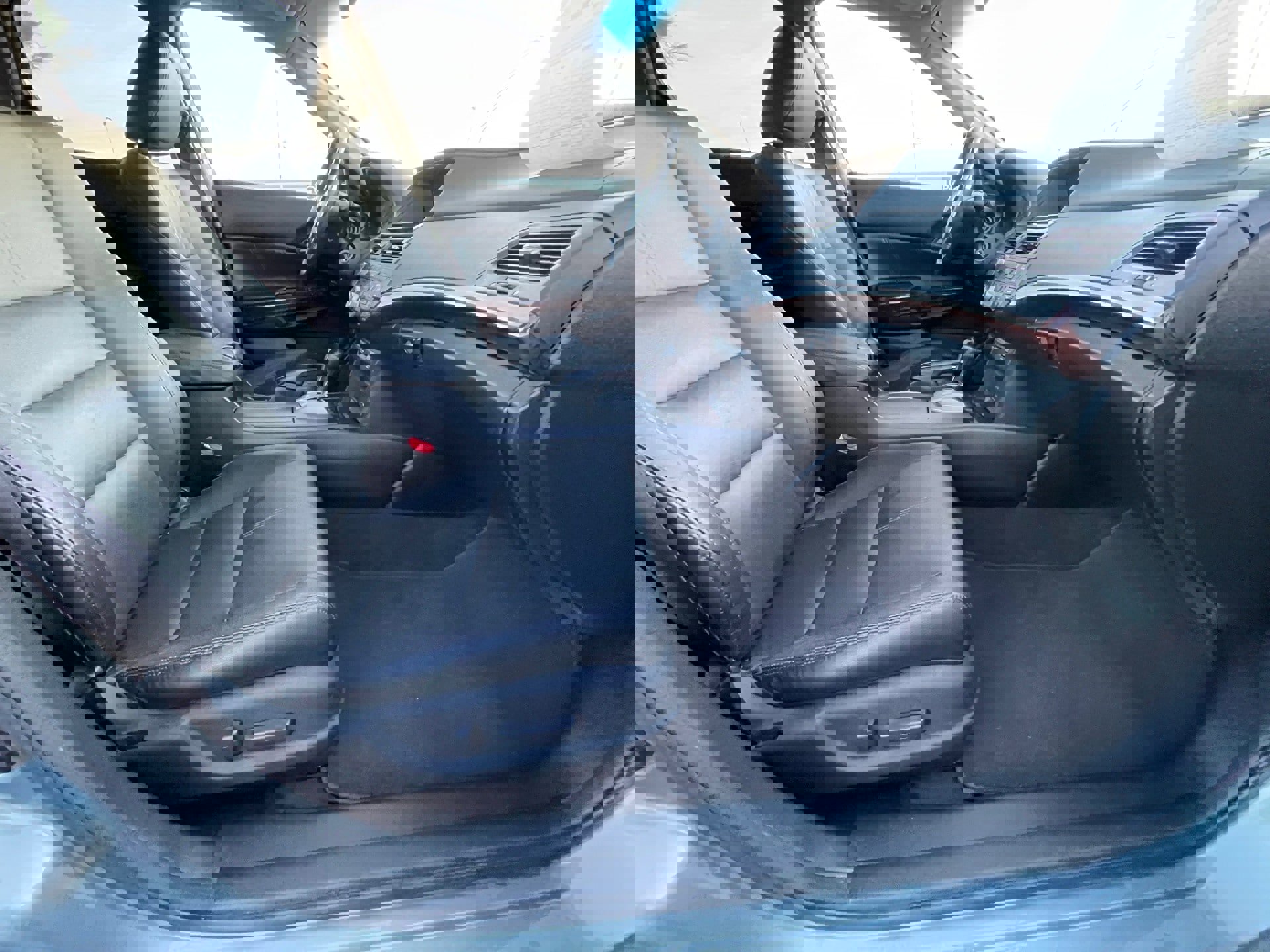 Used 2012 Honda Crosstour EX-L image 28