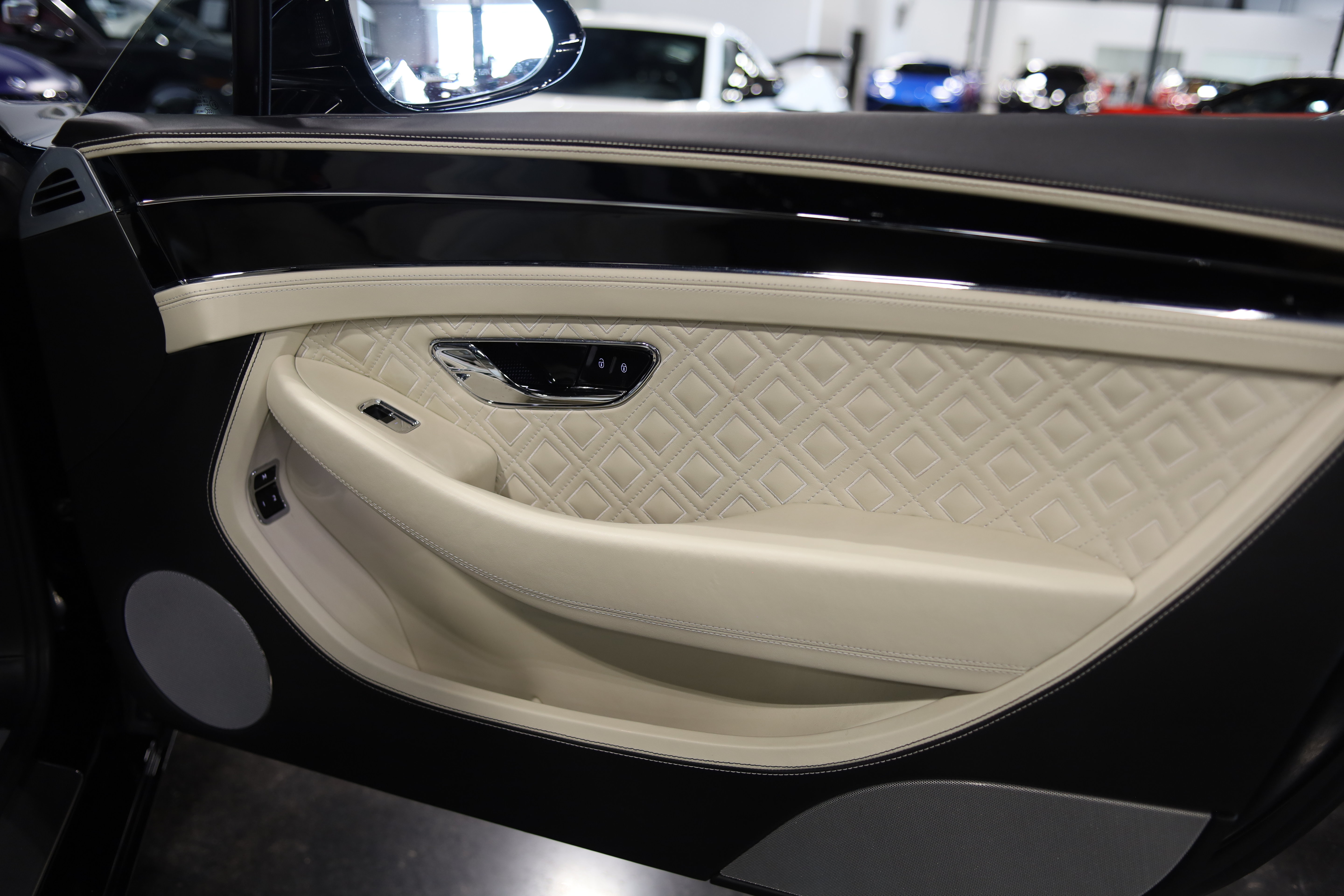 Used 2020 Bentley Continental GT AWD/4WD image 36