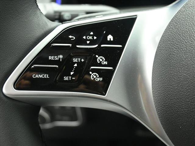 New 2026 Mercedes-Benz GLB 250 4MATIC image 11