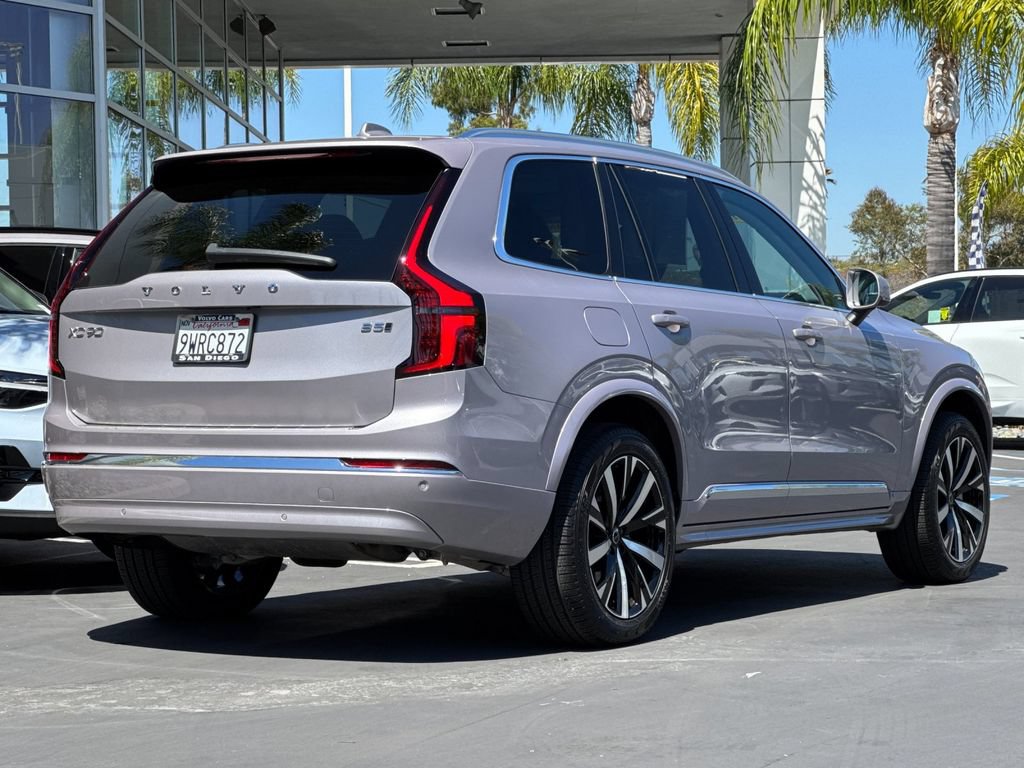 New 2026 Volvo XC90 B5 Core AWD/4WD image 5