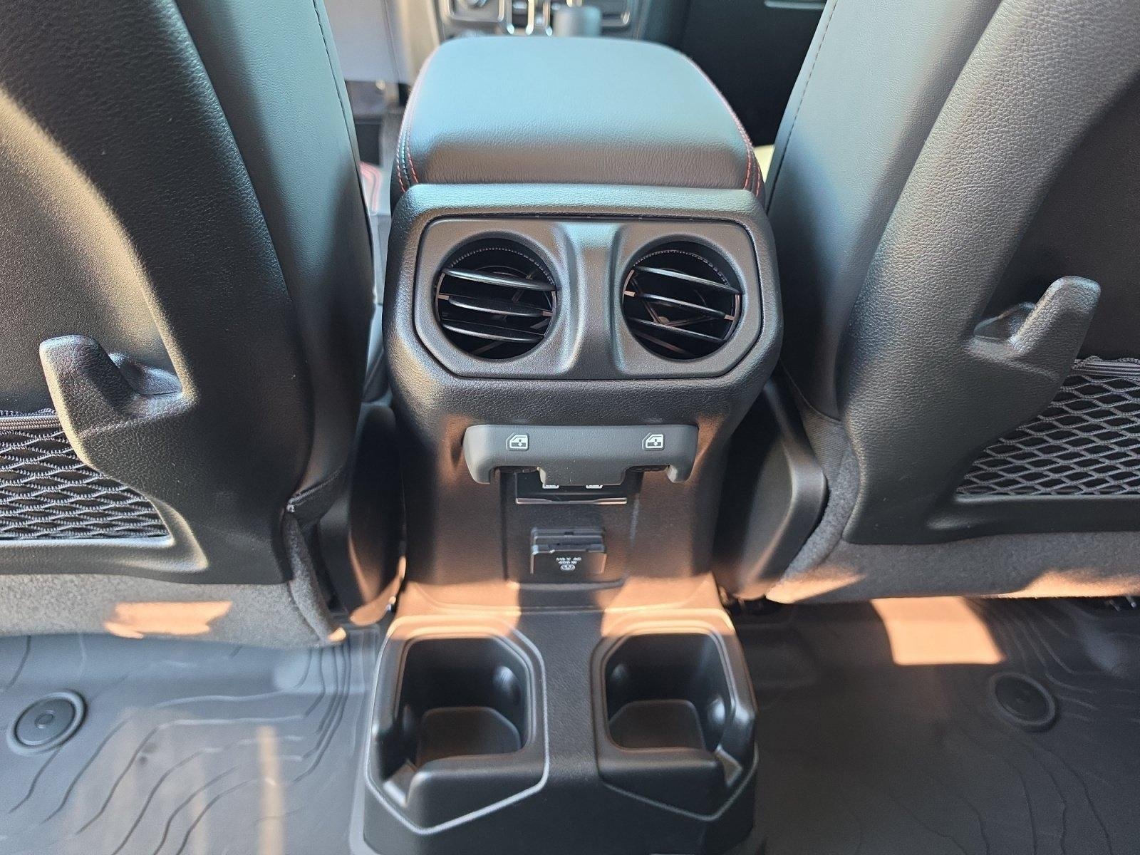 New 2026 Jeep Gladiator Rubicon AWD/4WD image 30