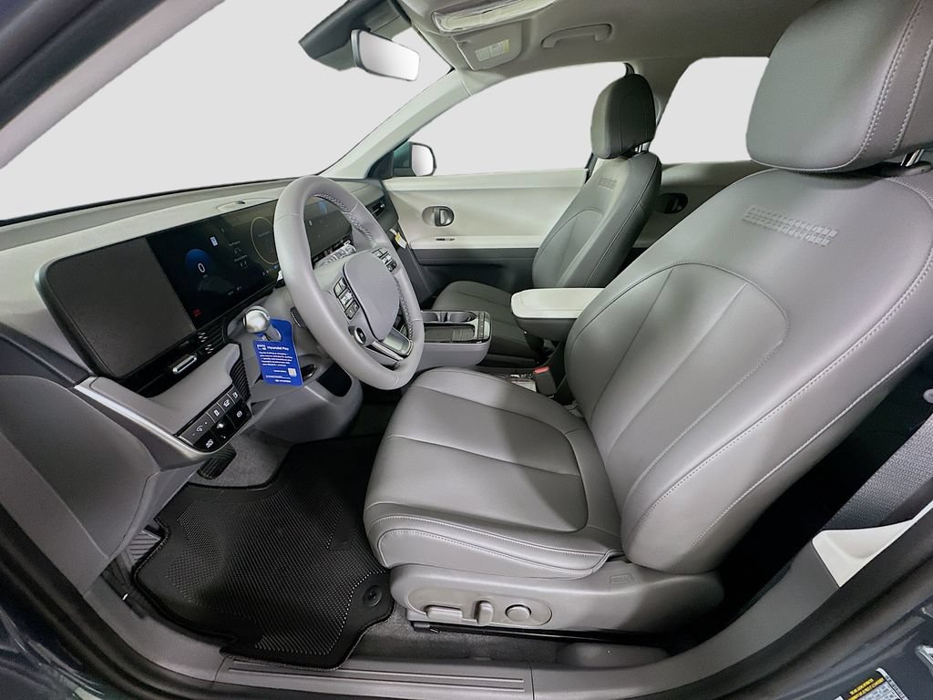 New 2026 Hyundai Ioniq 5 SEL RWD image 16