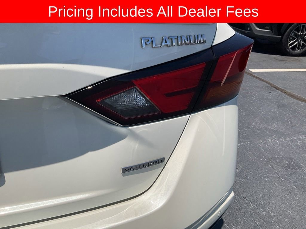 Used 2020 Nissan Altima 2.0 Platinum FWD image 19