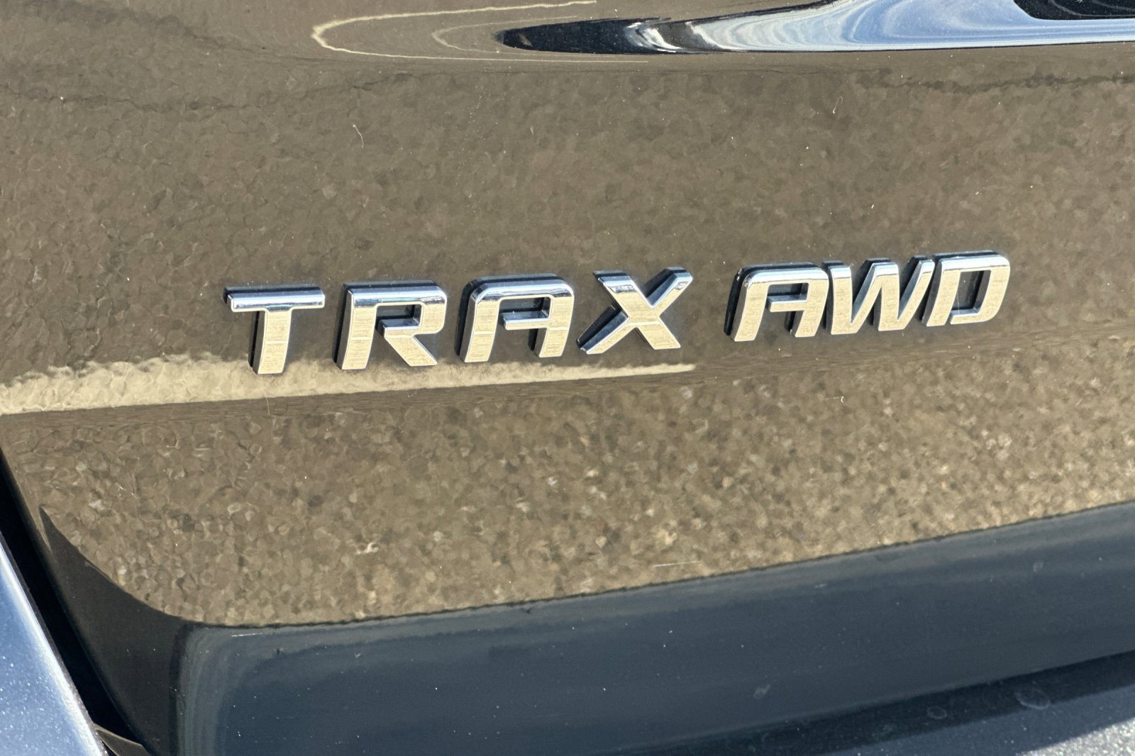 Used 2022 Chevrolet Trax LT w/ LT Convenience Package image 49