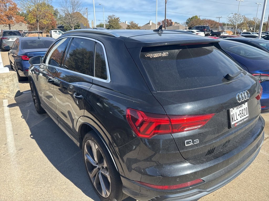 Used 2020 Audi Q3 2.0T Premium Plus w/ Premium Plus Package image 3