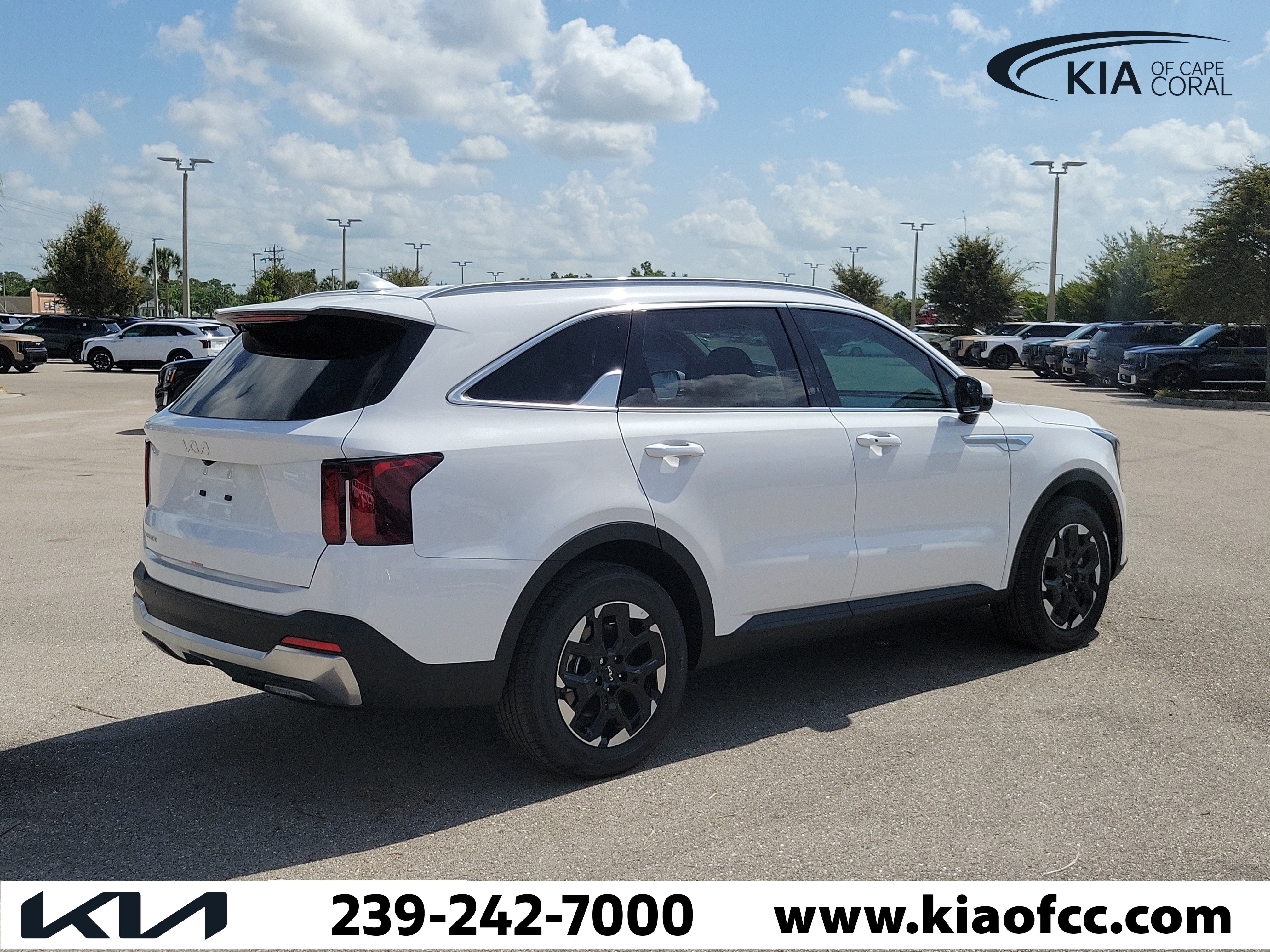 New 2026 Kia Sorento S FWD image 6