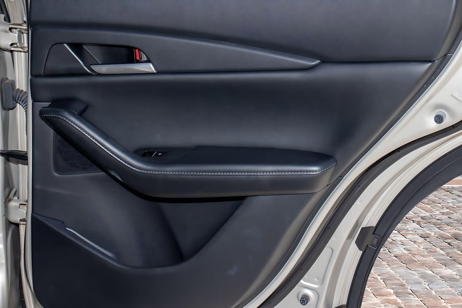 Used 2023 MAZDA CX-30 AWD 2.5 S w/ Select Package image 16