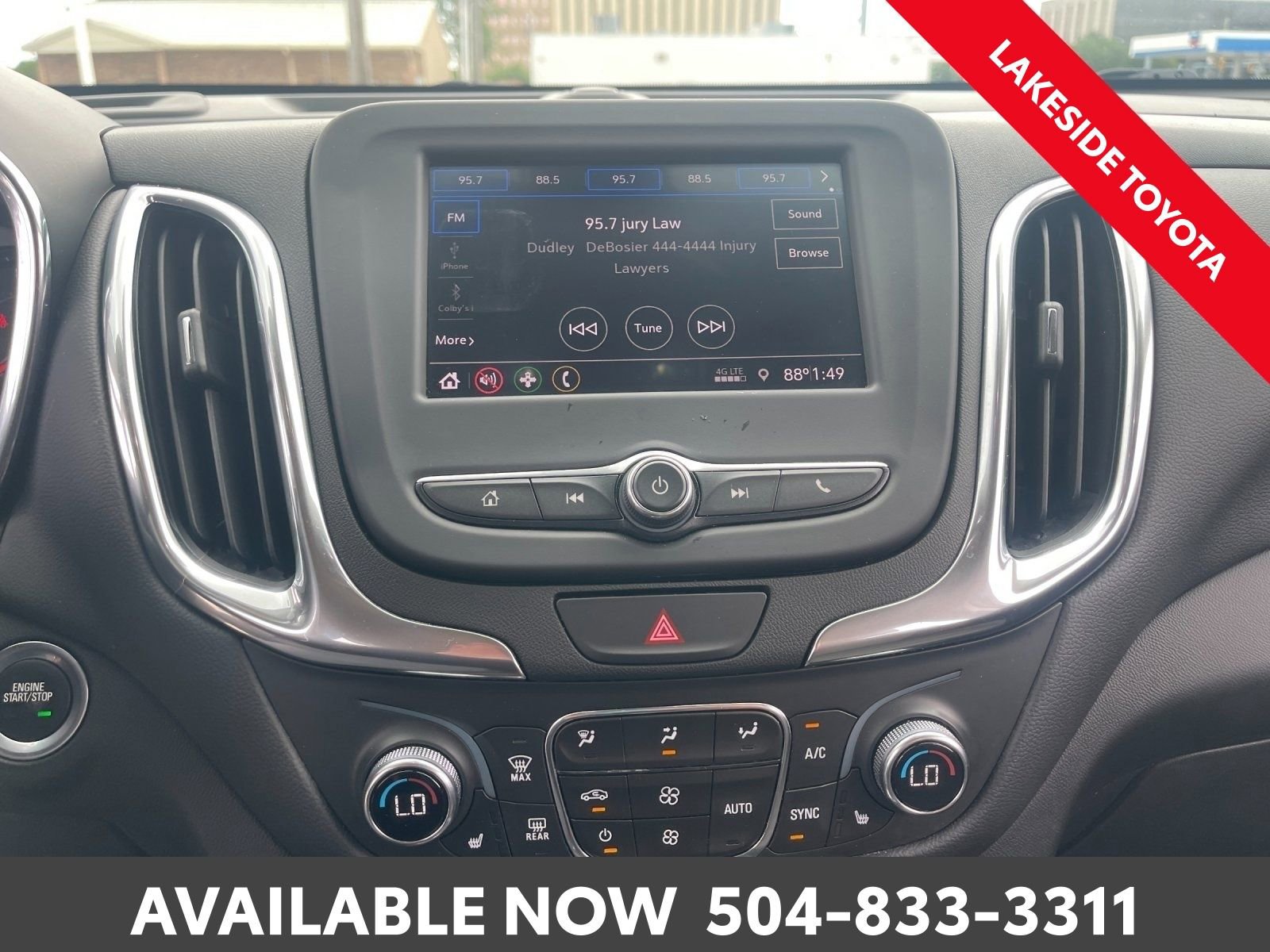 Used 2021 Chevrolet Equinox LT image 32