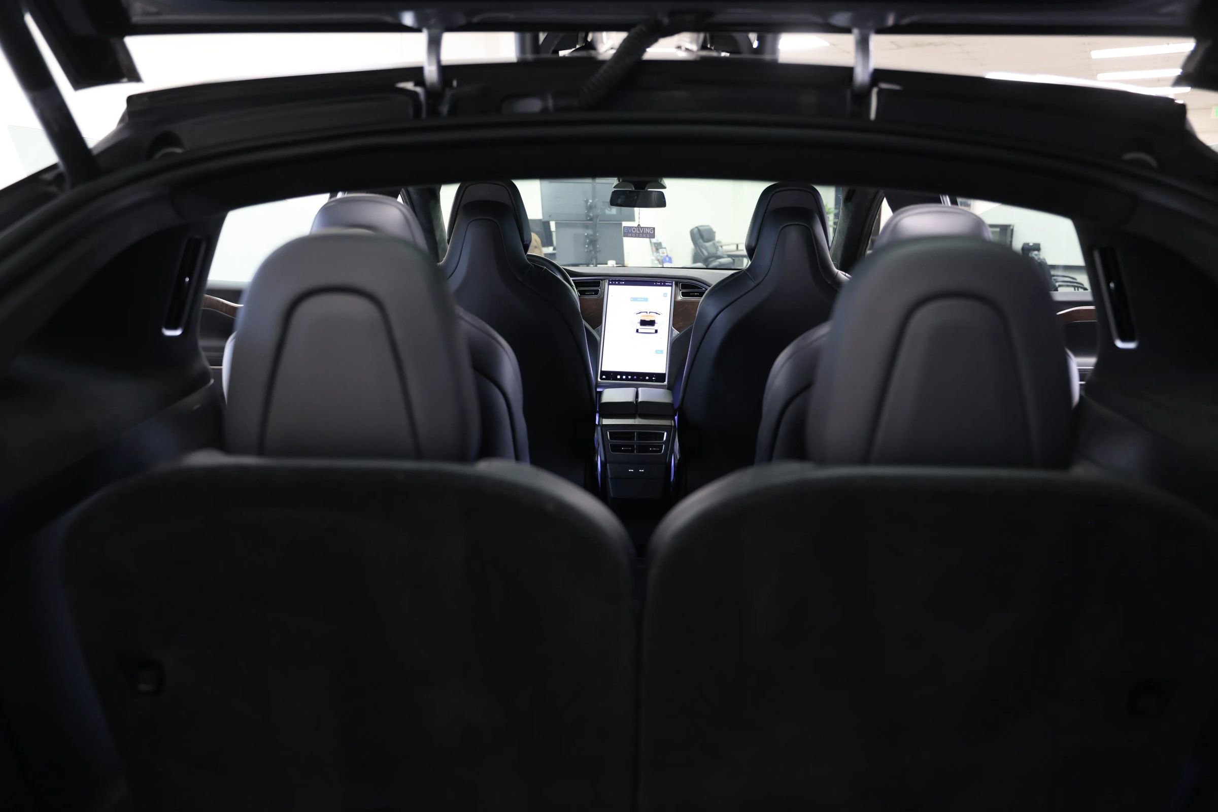 Used 2017 Tesla Model X 100D AWD/4WD image 52