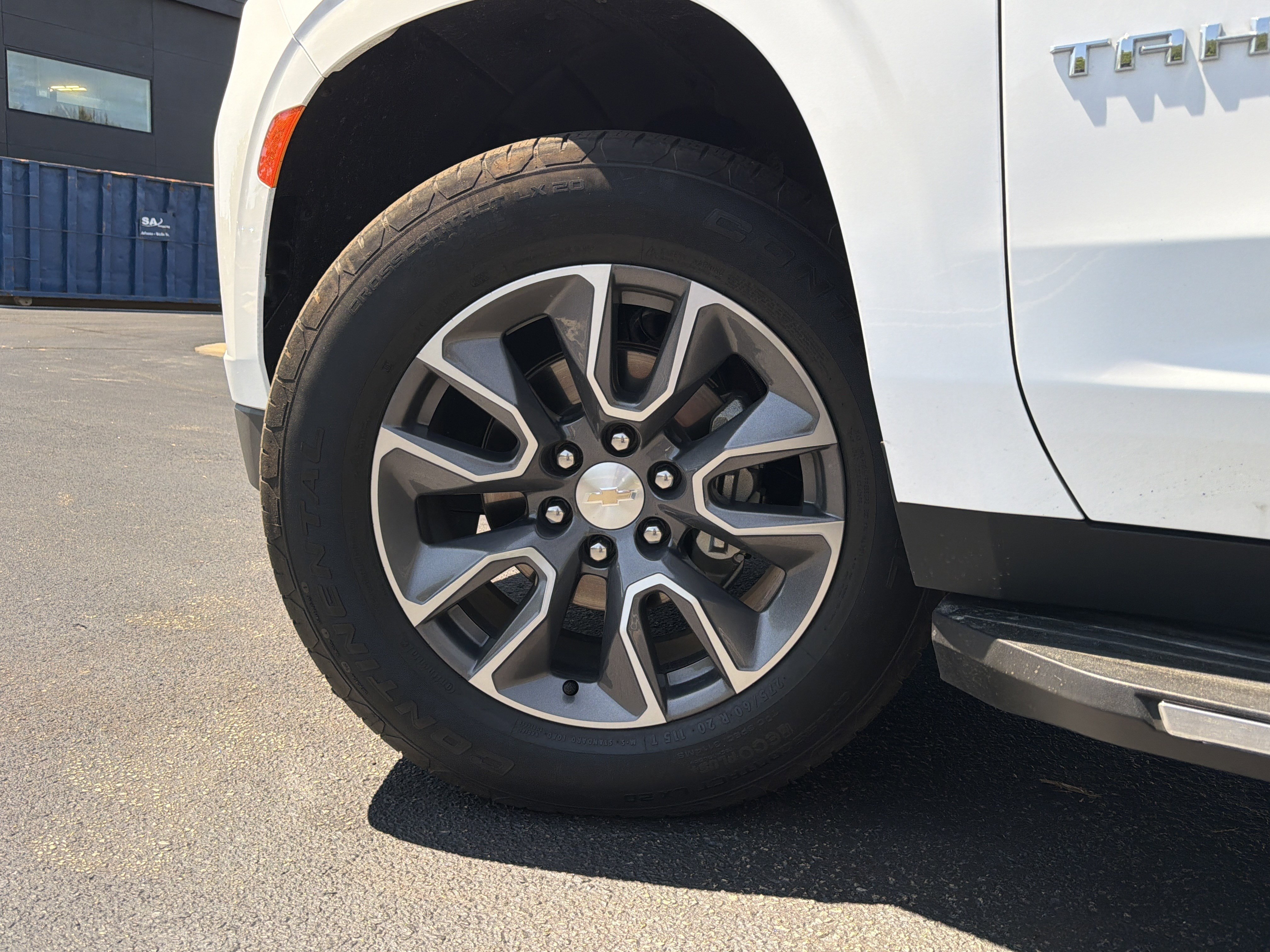 Used 2022 Chevrolet Tahoe LT w/ LT Signature Plus Package RWD image 14