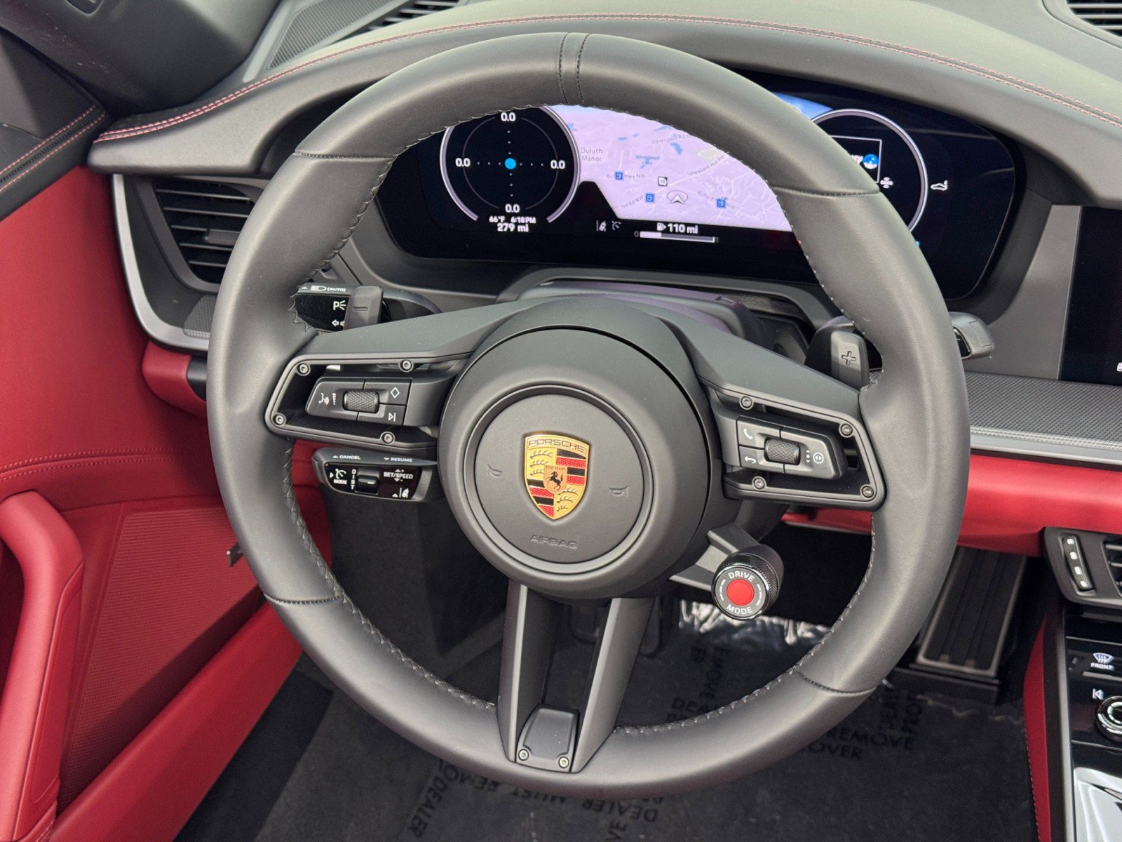 Used 2025 Porsche 911 Carrera RWD image 19