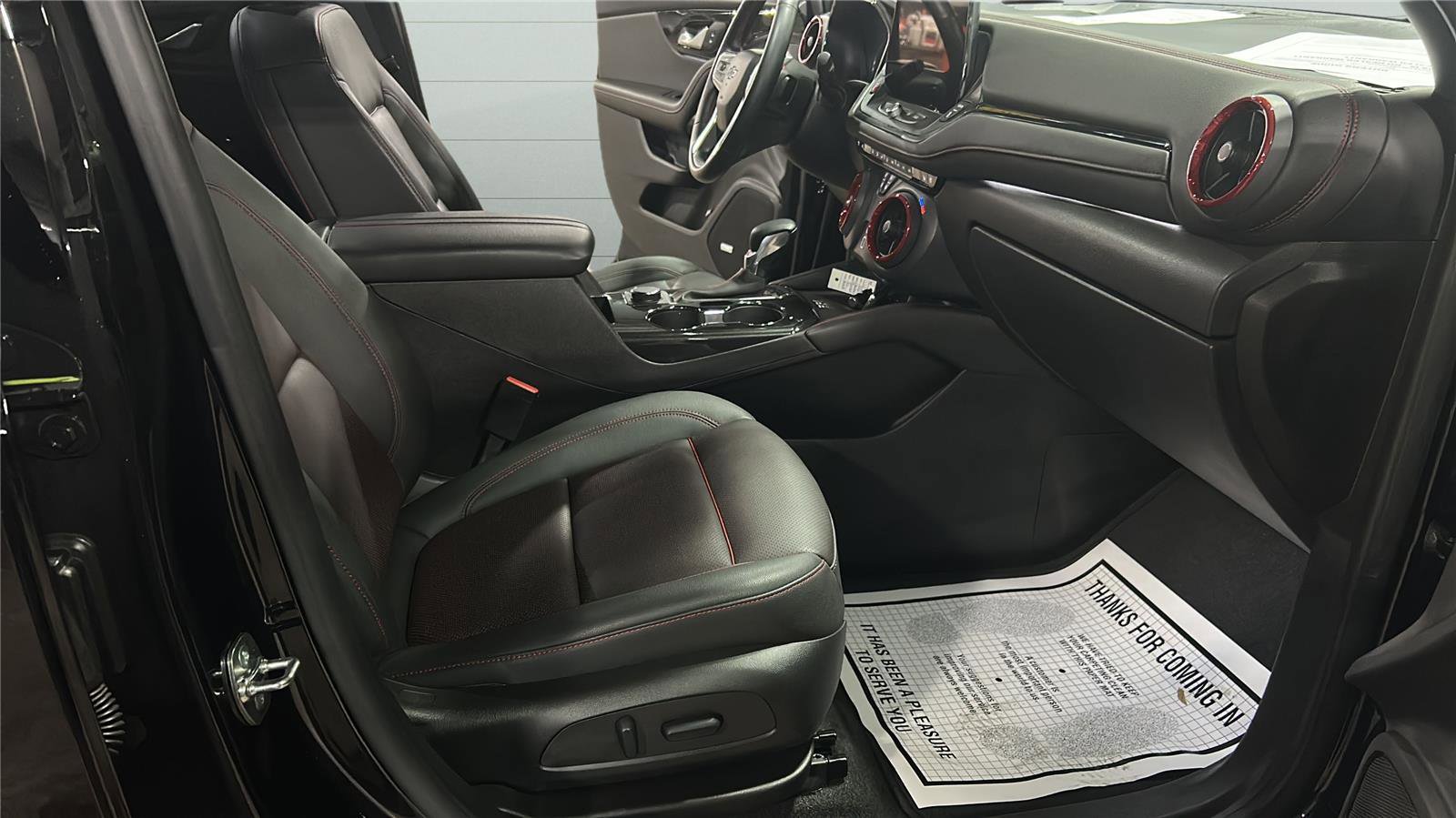 Used 2025 Chevrolet Blazer RS w/ Driver Confidence II Package image 7