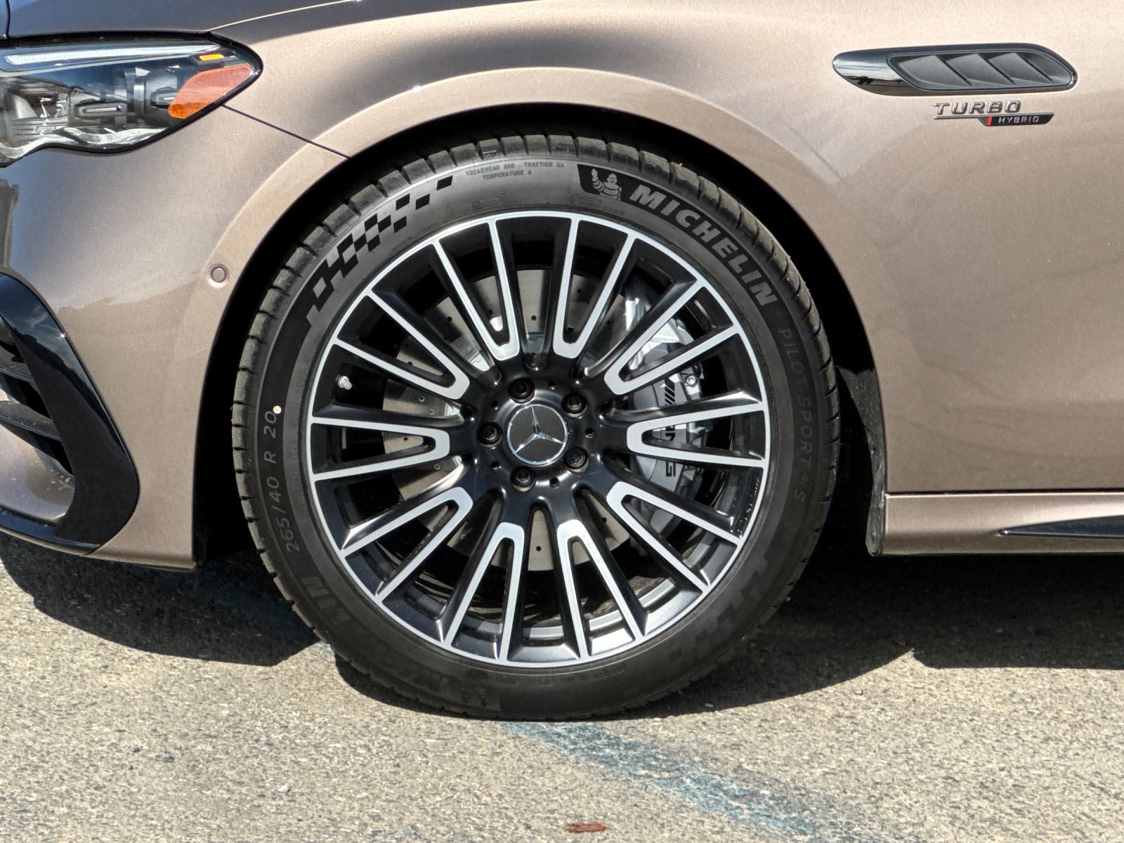New 2027 Mercedes-Benz E 53 AMG e 4MATIC Sedan image 23