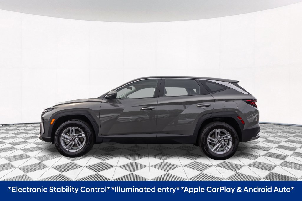 Used 2025 Hyundai Tucson SE AWD/4WD image 7