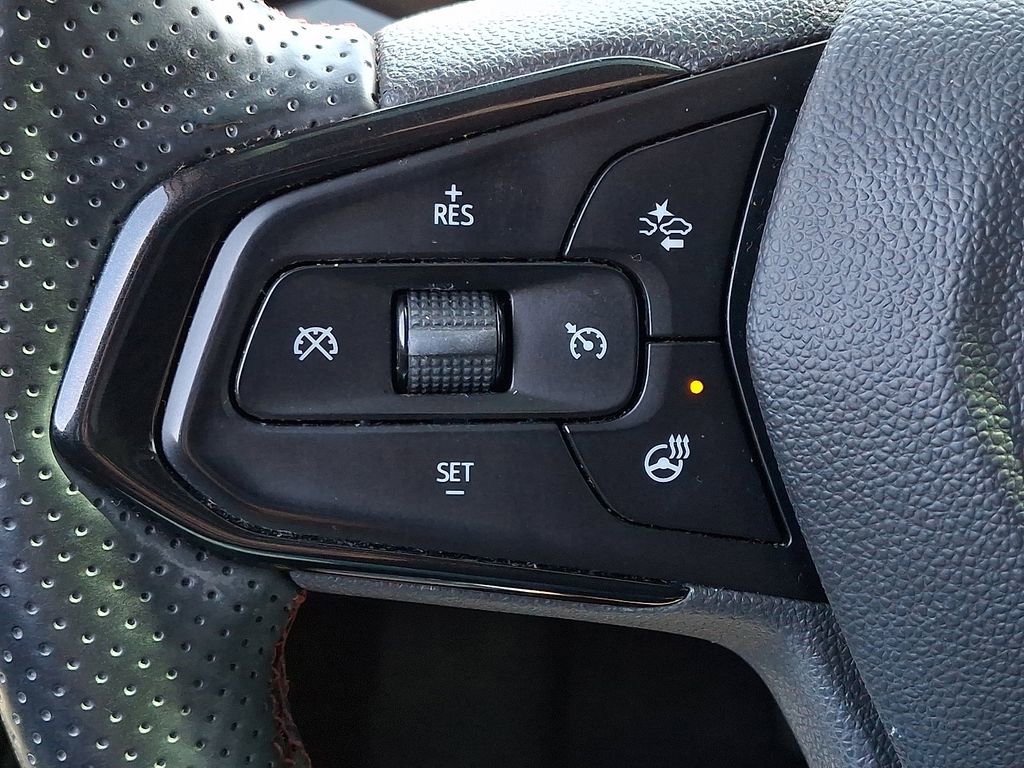 Used 2024 Chevrolet Trax RS image 20